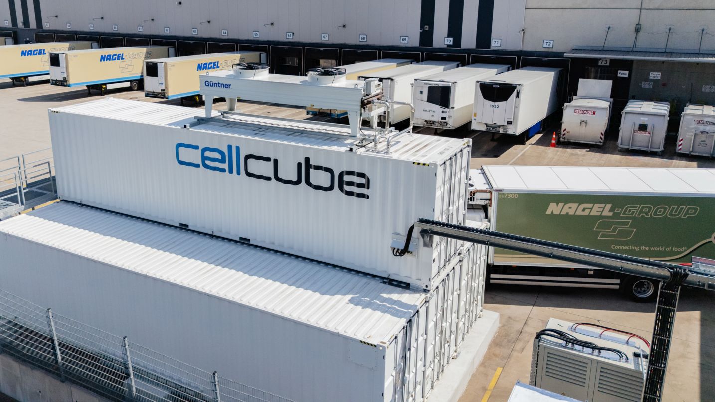 PM_Nagel-Group_ CellCube-Batteriespeicher am Nagel-Group-Standort Bochum
